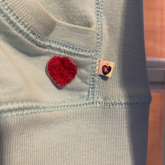 Vintage Twisted Heart Hoodie - Picture 3 of 6